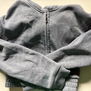Cropped Zip Up 🐺